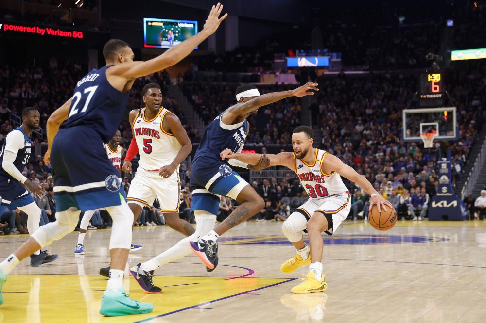 自己的发球 自己的发球